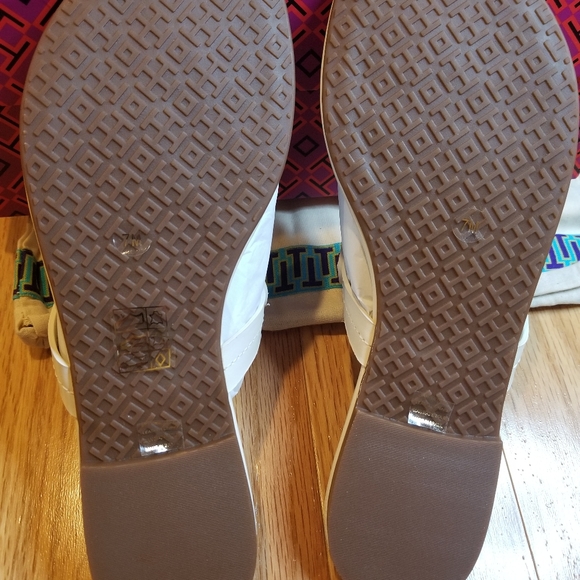 NWT Tory Burch Miller Leather Sandals - Picture 6 of 8